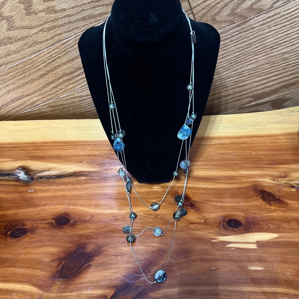 Vintage 3 Strand Layered Necklace Delicate Silver Tone Blue Beads Statement